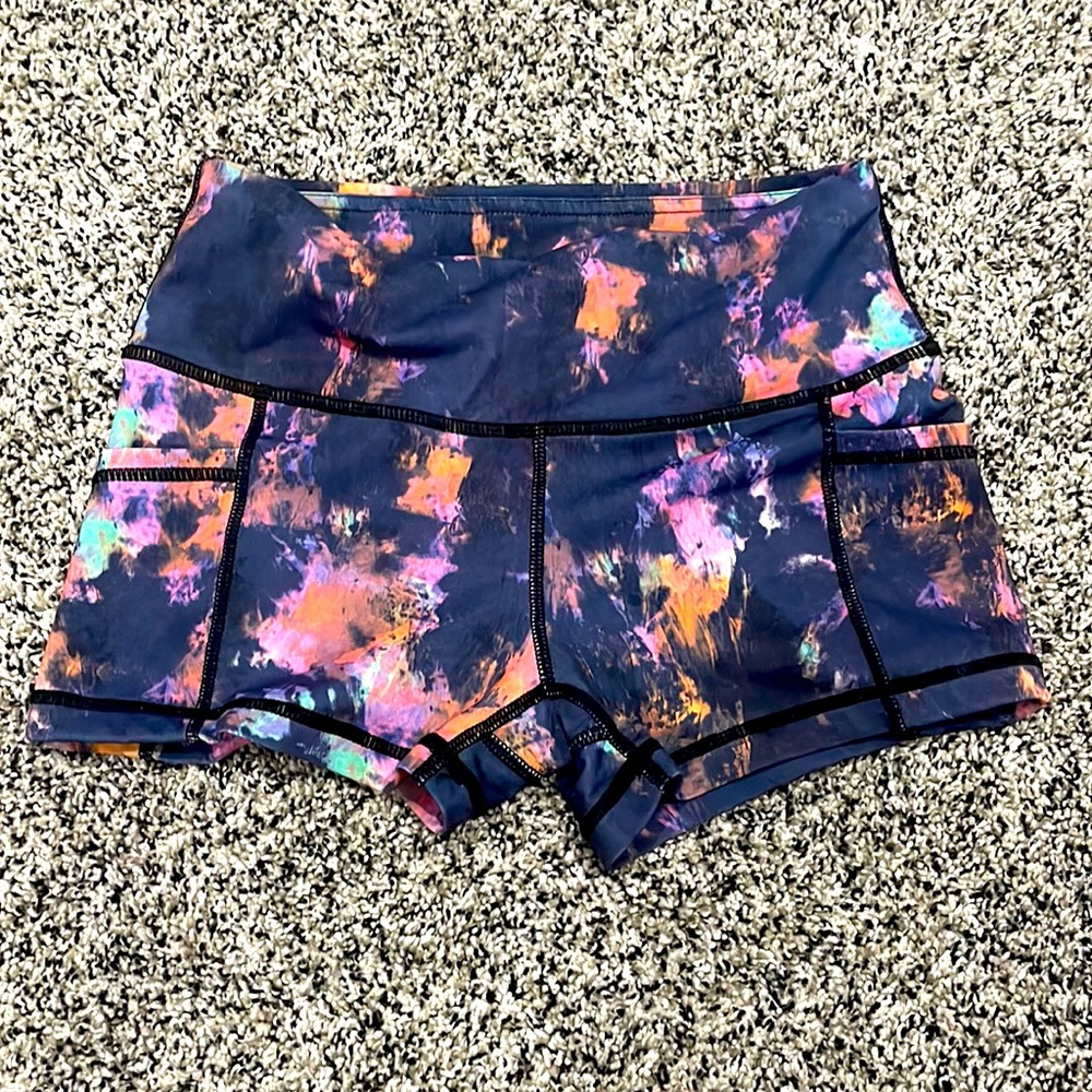 SUPER cute spandies/spandex